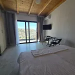 Brian's Sarandë