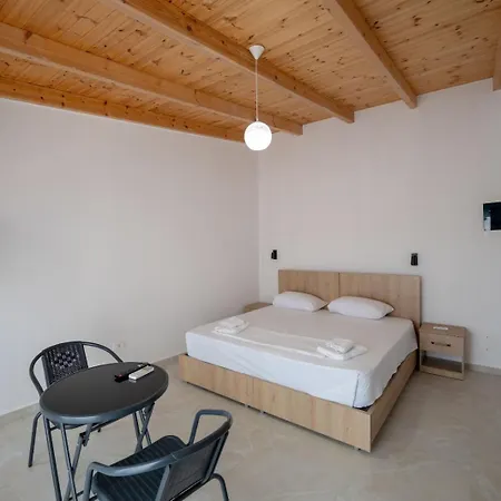 Brian's Hotel