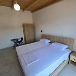 Brian's Sarandë