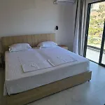 Brian's 酒店 Sarandë