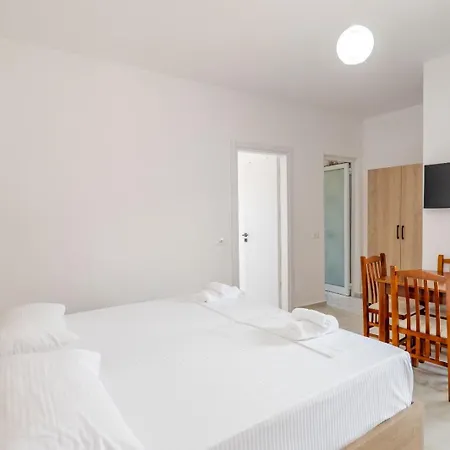 Hotell Brian's Sarandë